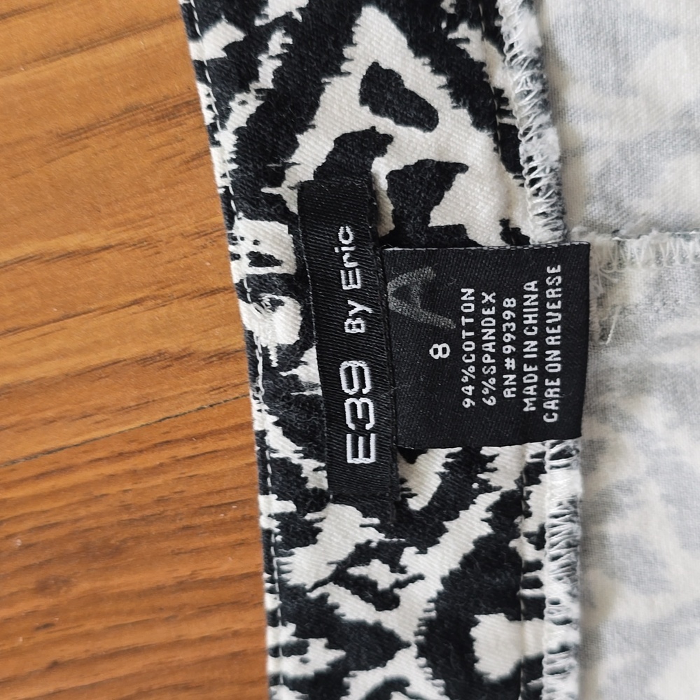 E39 by Eric A Skirt - Picture 3 of 5